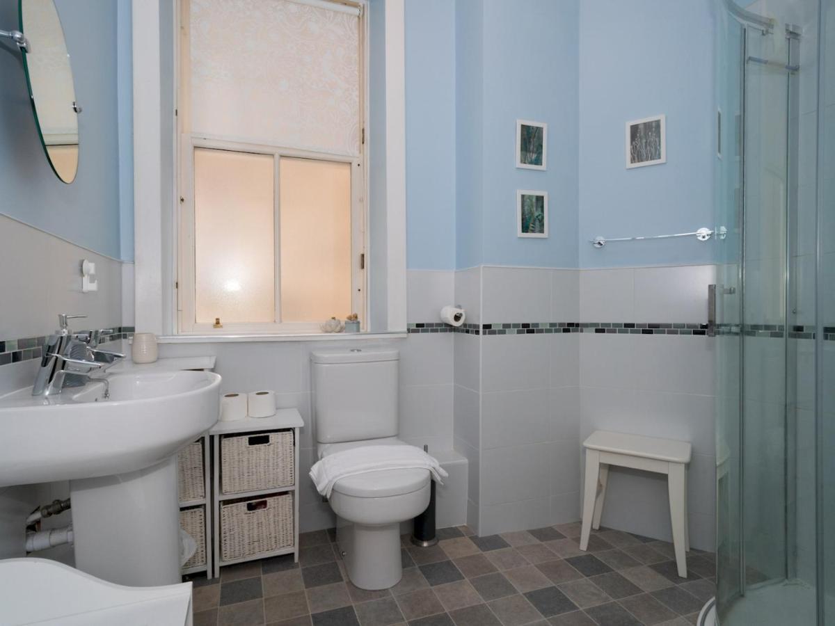 Pass The Keys Central Spacious Flat At Royal Mile Edinburgh Ngoại thất bức ảnh